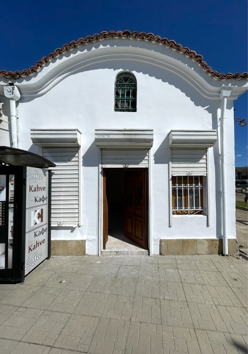 Търговско помещение / офис под наем – Сливен, бул. Цар Симеон