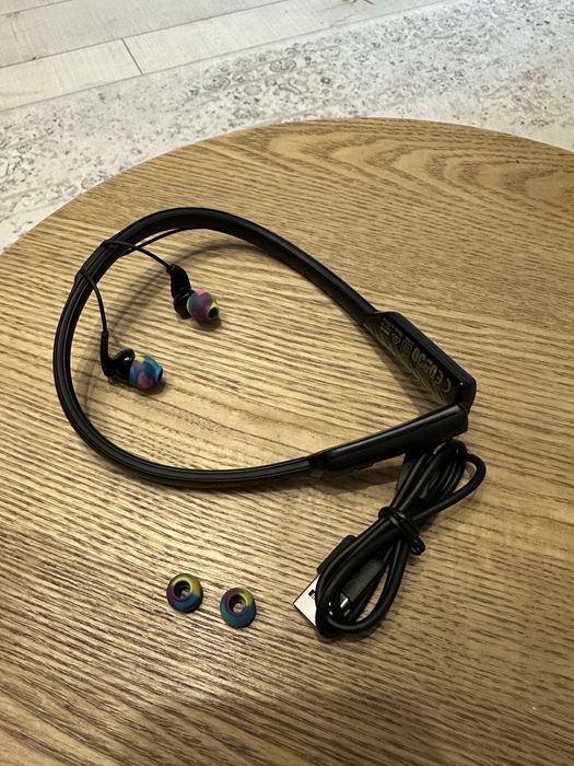 Casti bluetooth Skullcandy