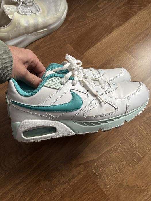 Adidasi sport Nike 40