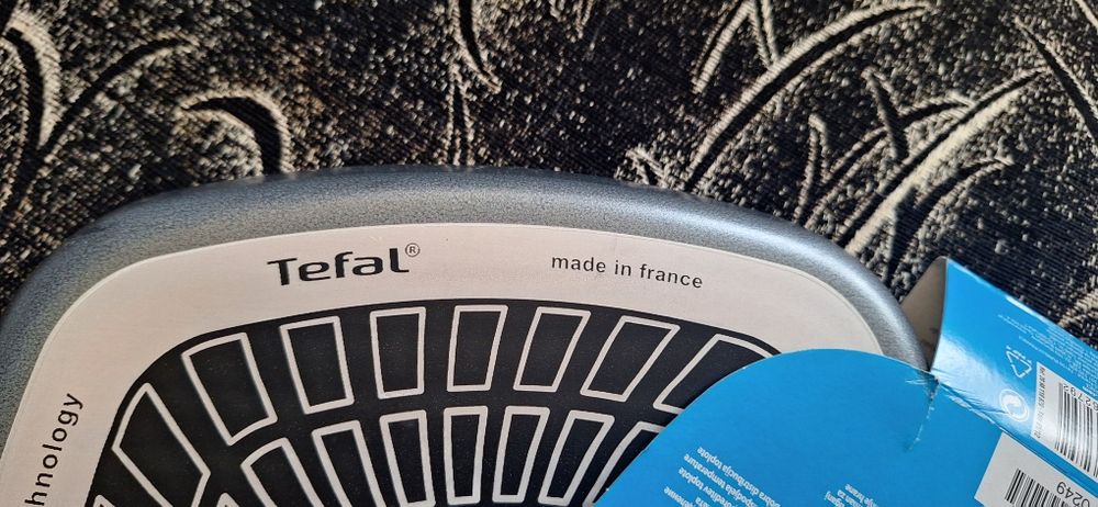 Грил тиган Tefal - 26 см. термо спот
Грил тиган Tefal
Грил тиган Tefa