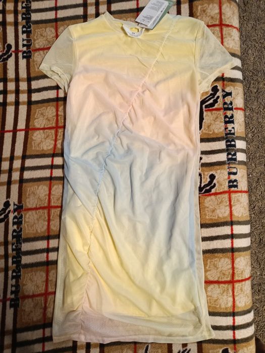 Платье  новое H&M 12-14 лет