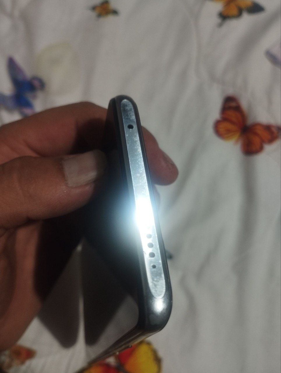 Xiaomi 11 t.  128 ga 8+6