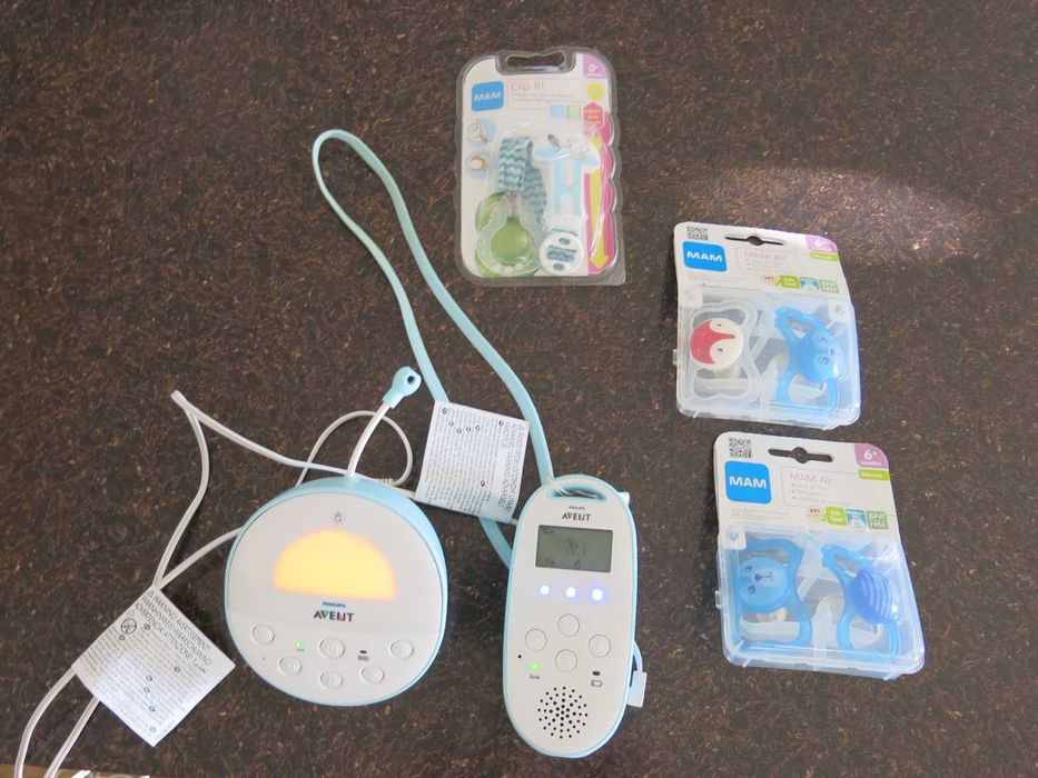 Цифpoв бeбeфoн Philips Avent - DECT 560 SCD560