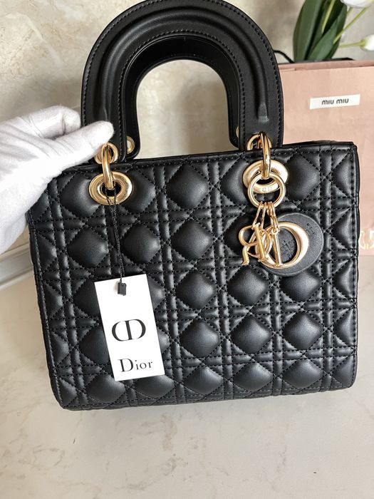 Чанта Lady Dior черна среден размер