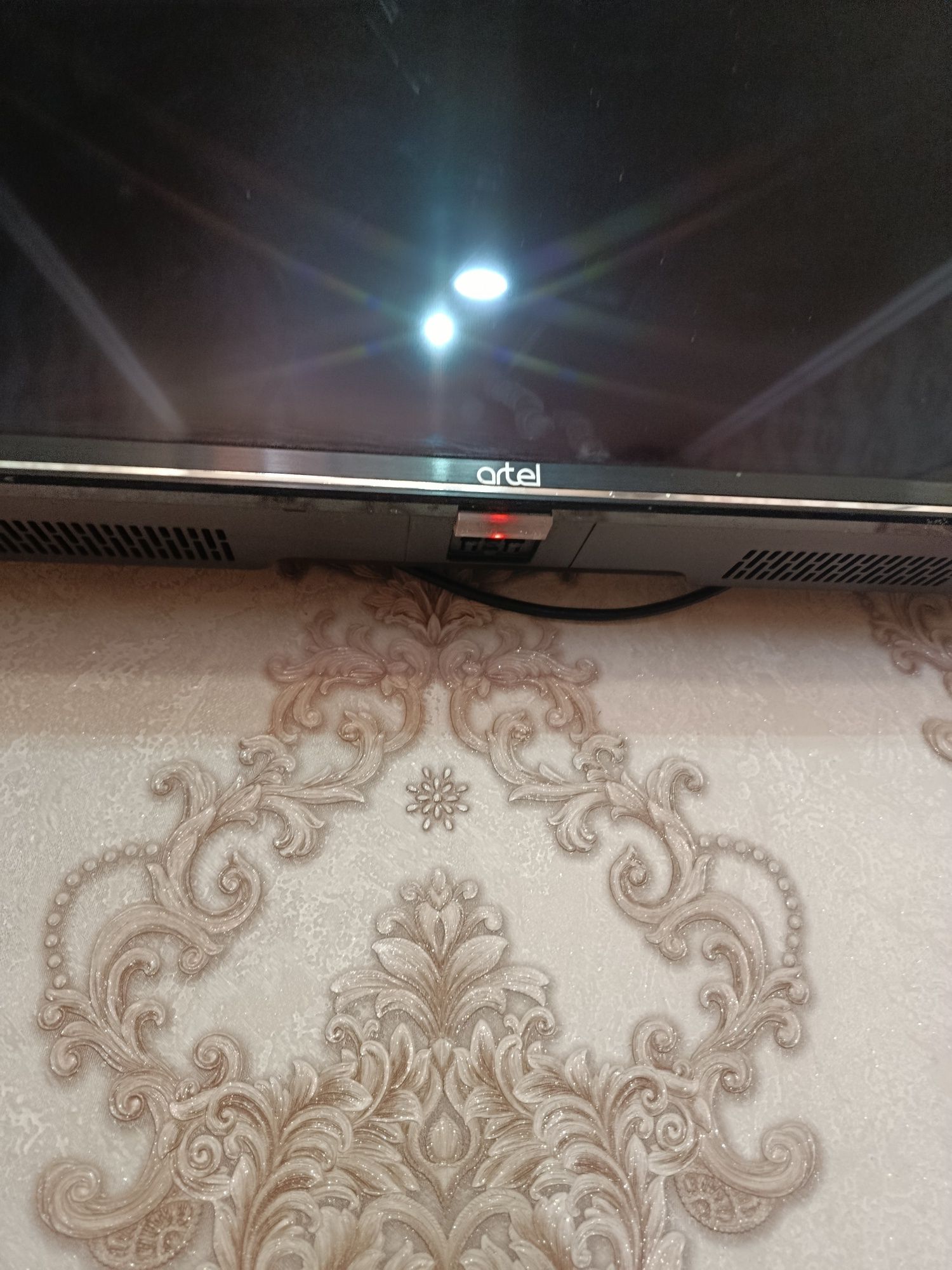 Televizor Artel 32