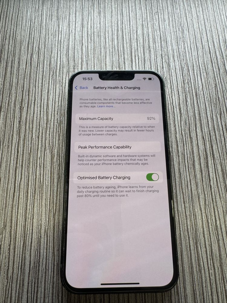 Apple Iphone 13 92% battery