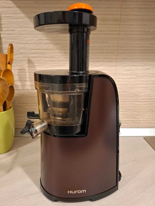 Storcator de fructe Hurom Slow Juicer HG FBE11   150W  42 RPM