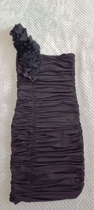 Черна парти рокля