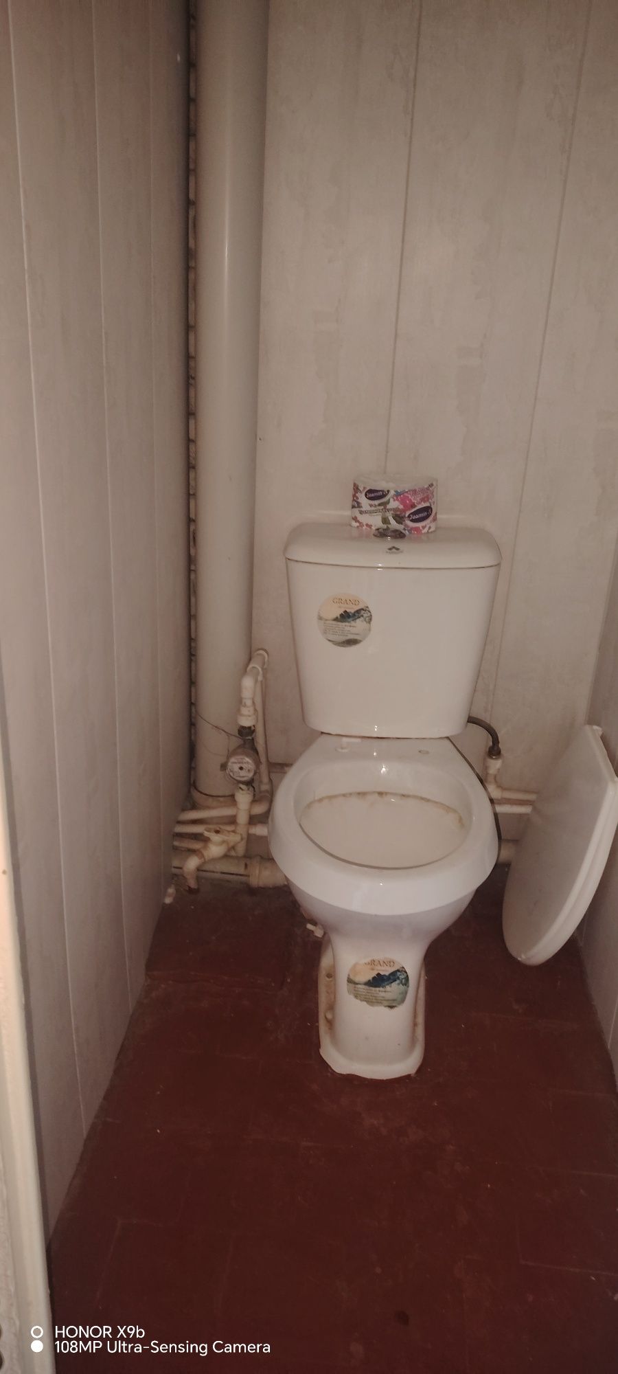 uy sotiladi manzil oltiariq xamza
