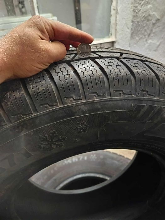 Гуми 247/70  R16