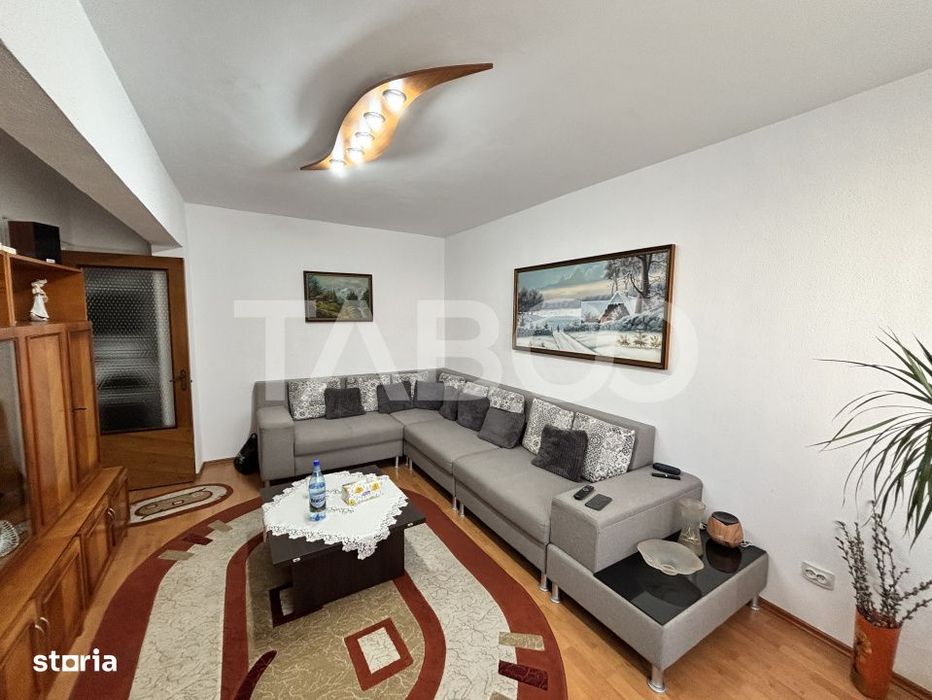 Apartament de vanzare 65mp 3 camere cu pivnita zona Valea Aurie Sibiu