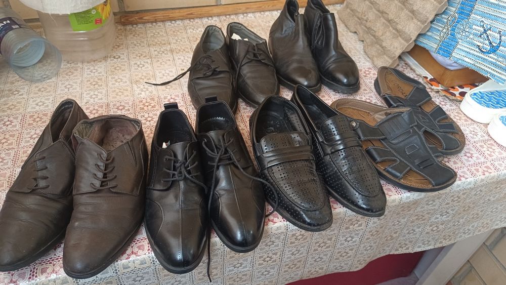 Продам мужскую обувь