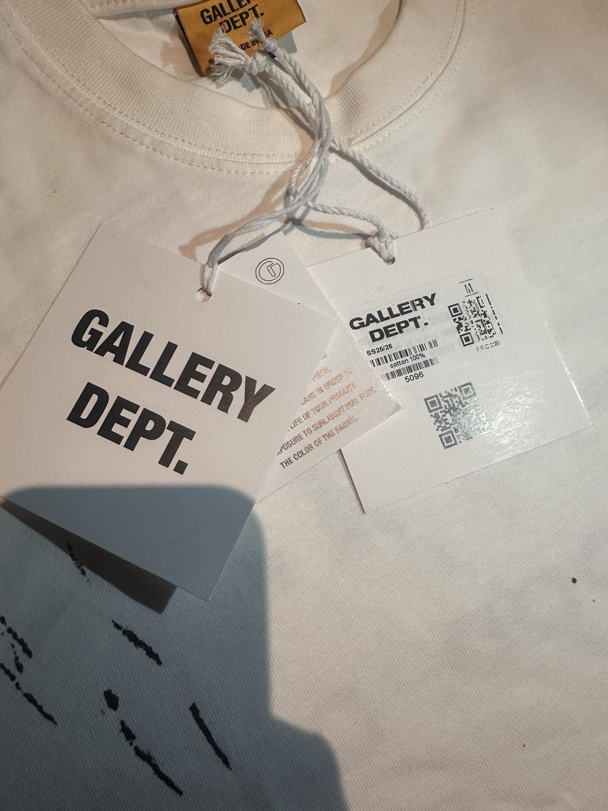 Мъжка тениска gallery dept