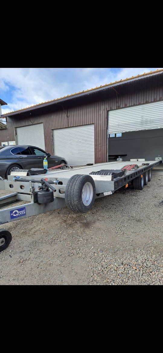 Platforma auto 3 axe rabatabila / basculabila hidraulic / trailer 6 m