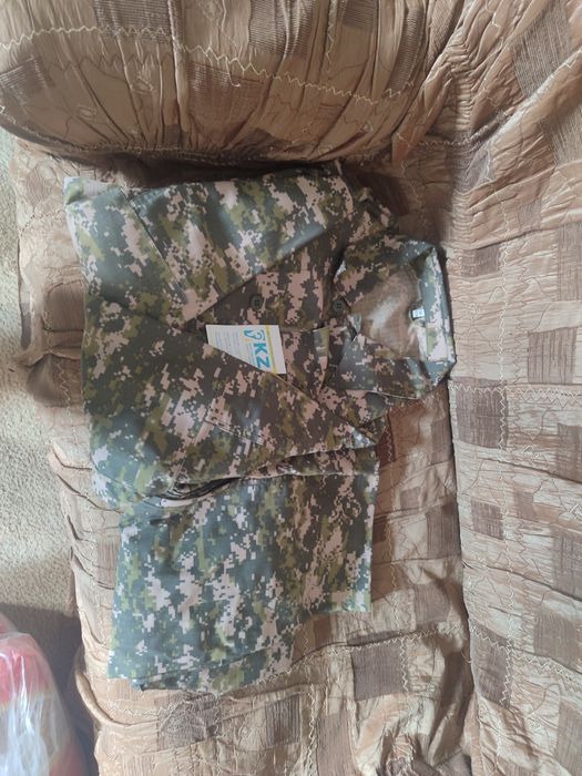 Продам военную форму комуфляжную размер 50 новая