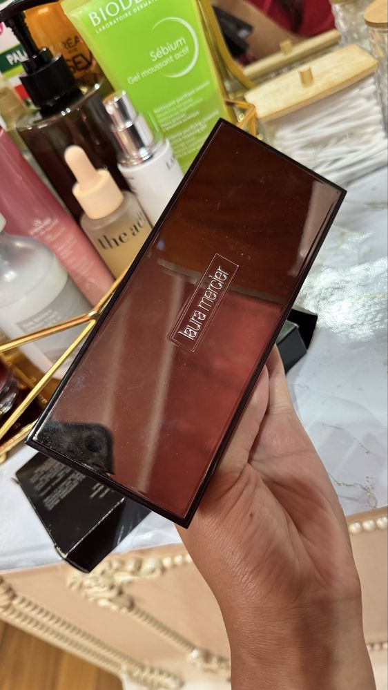 Люксовые тени от Laura Mercier
