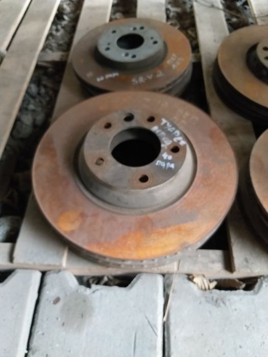 Диски тормозные передние VolkswagenTouareg 1поколение z18 цена за пару