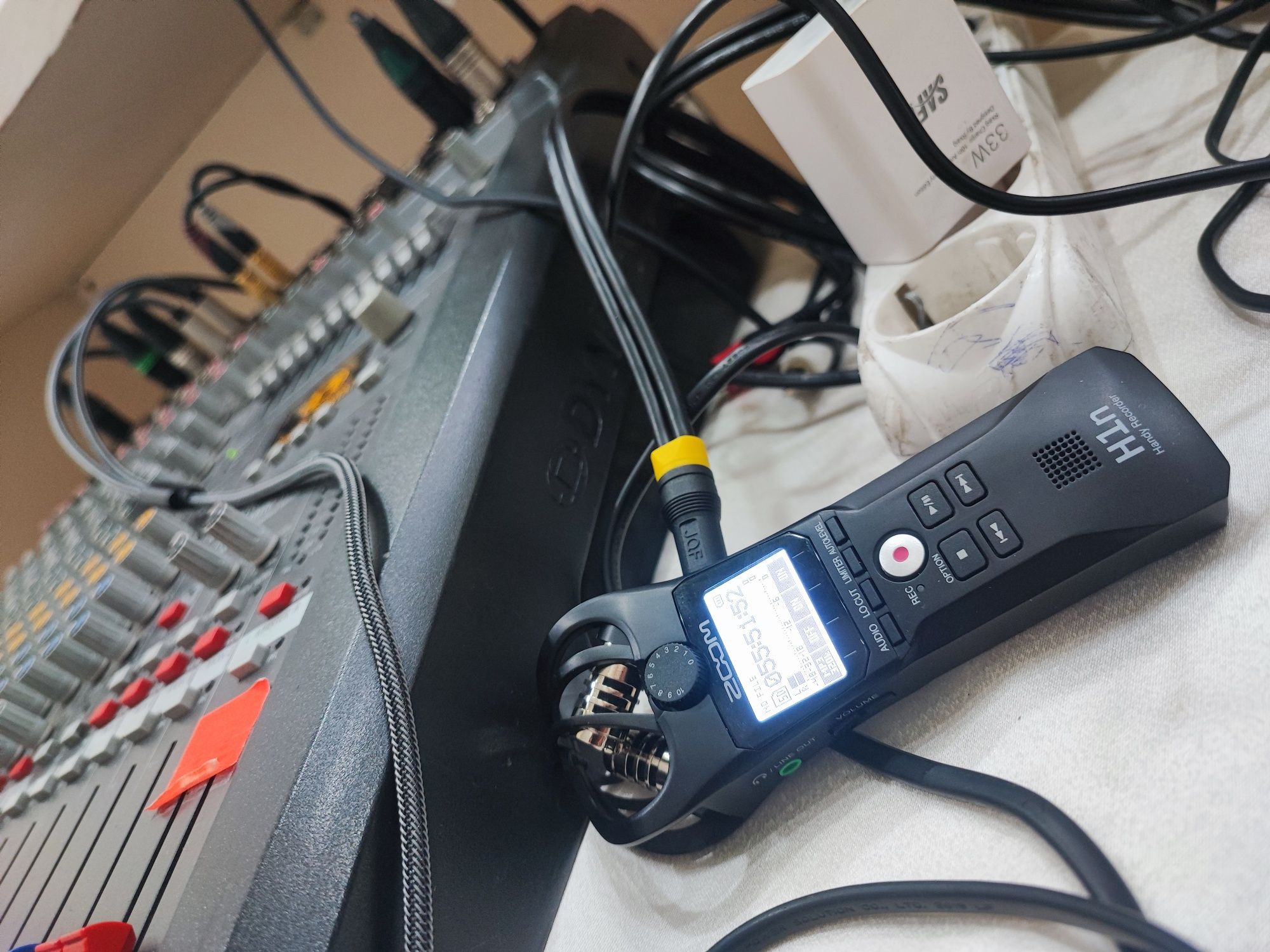 Чистый звук zoom h1