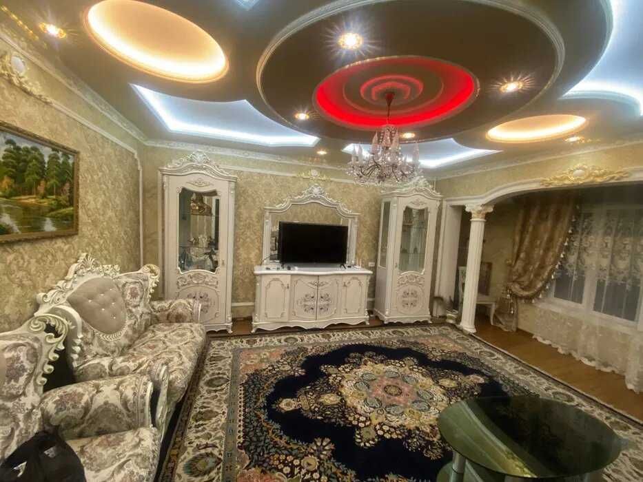 Сдаётся квартира на улица Бабура с с евроремонтам‼️