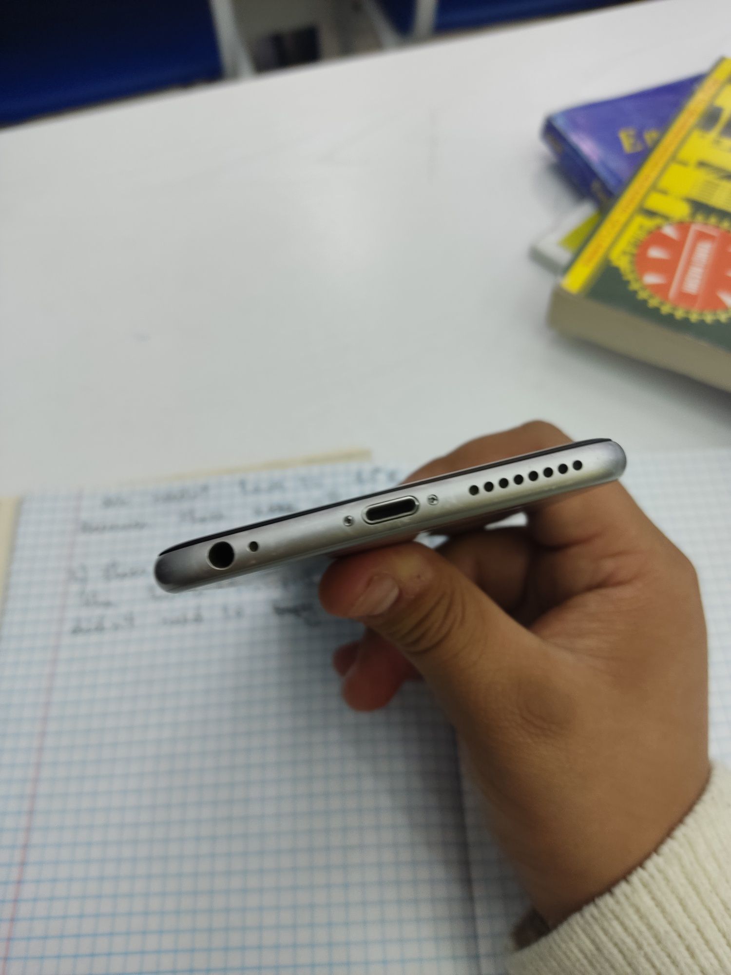 iPhone 6 plus silver