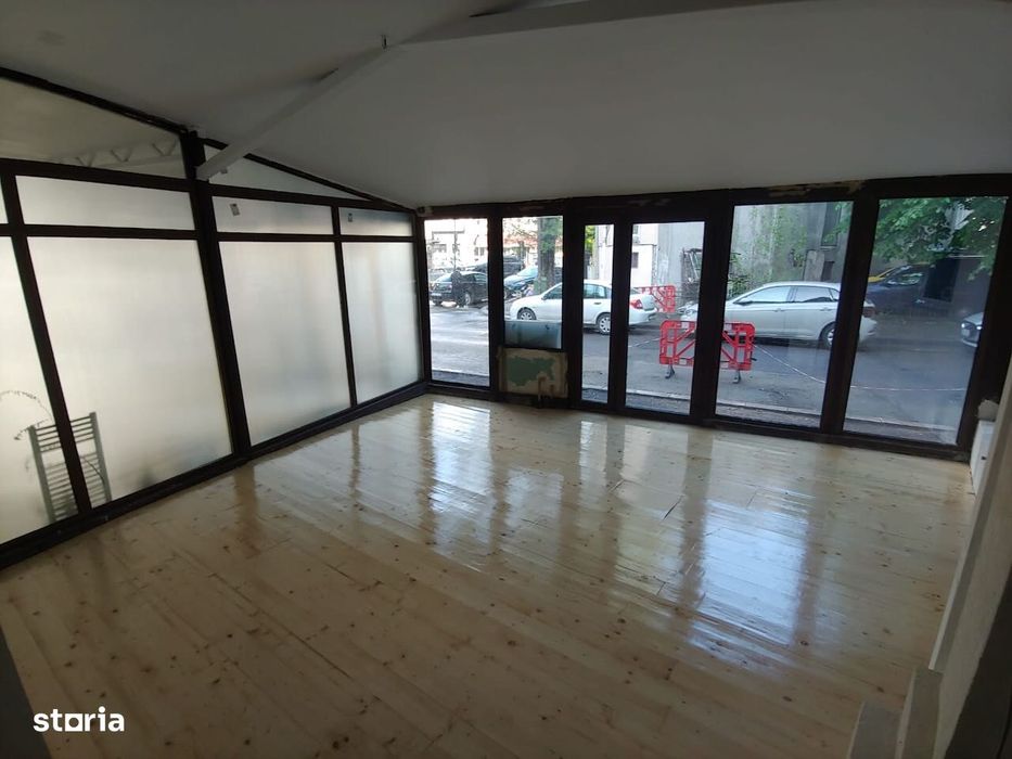 Vila-spatiu comercial Eminescu-Dacia