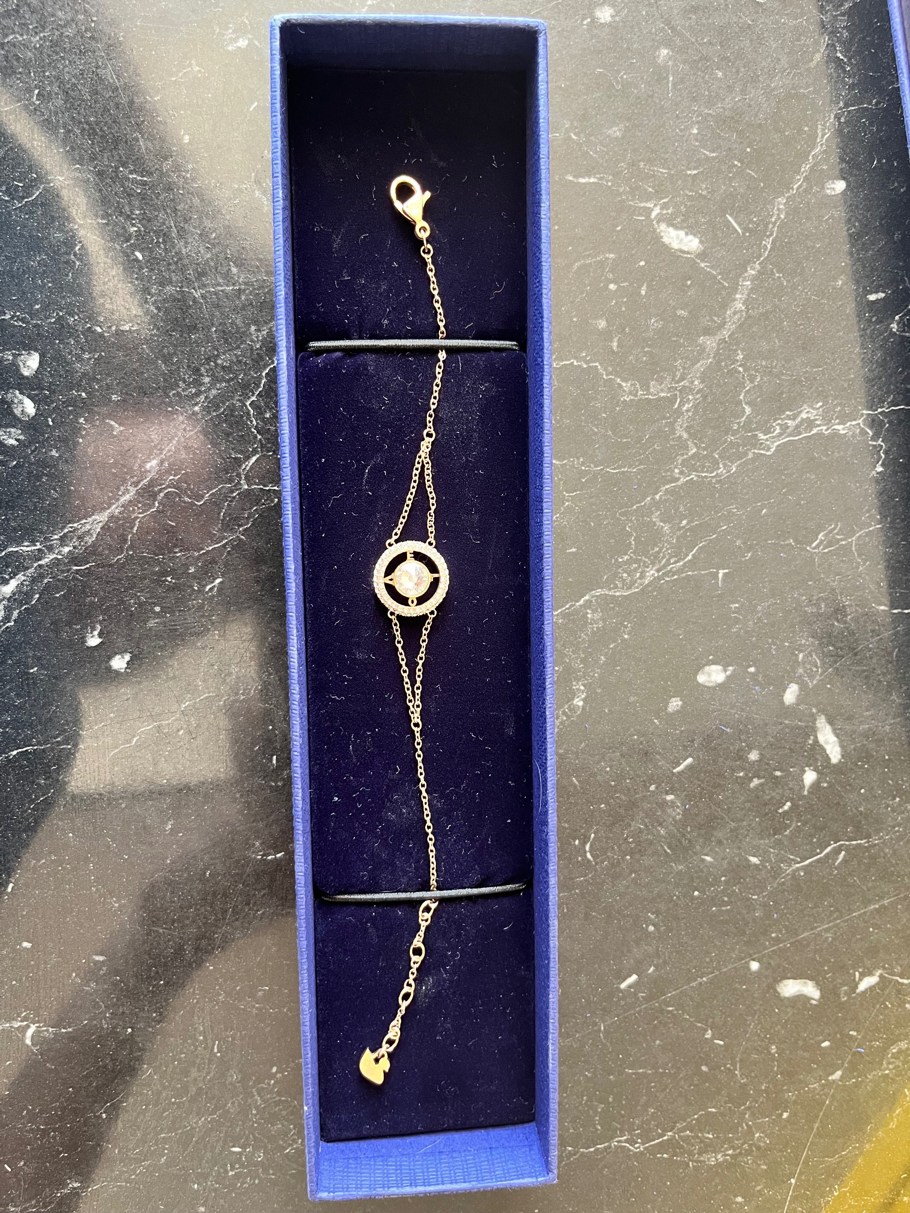 Гривни Swarovski