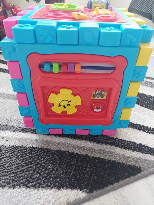 Интерактивен куб M-Toys