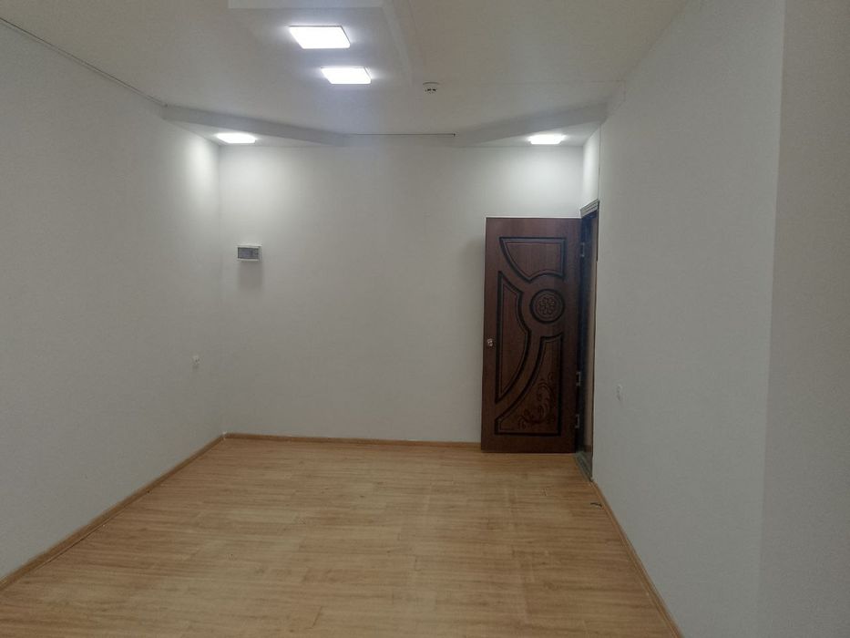 Срочно 70-квм 2-х комн 1/9-этд под бизнес