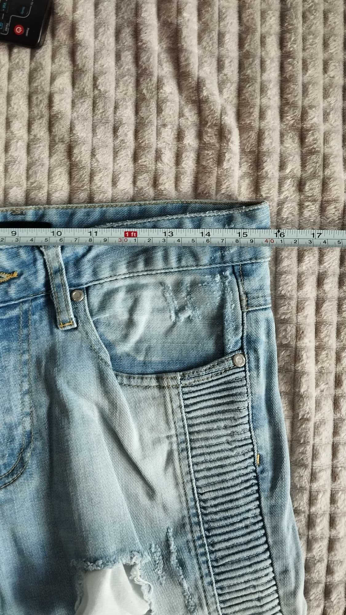 Represent skinny fit 30 мъжки накъсани дънки светло сини