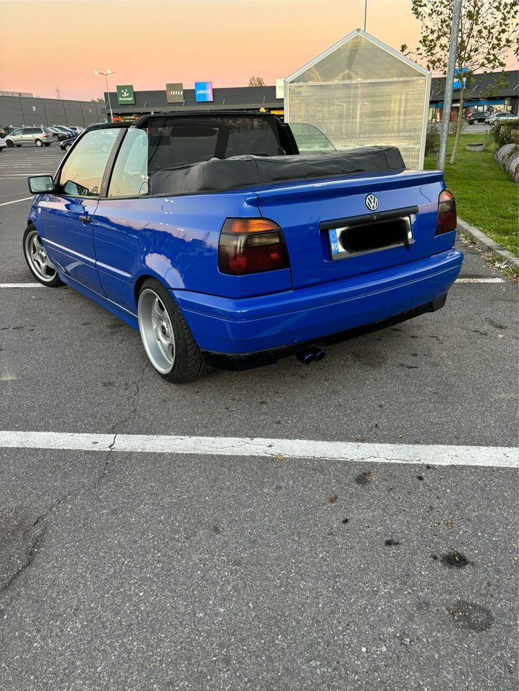 Vand / Schimb cu ceva mai mare golf 3 cabrio
