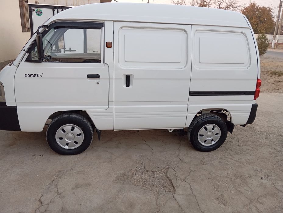 Damas sotiladi srochna