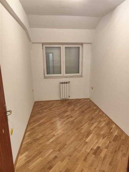 Дава се под наем Тристаен апартамент в Пловдив, Каменица 2 - 87 кв.м за 306 € - Снимка #3