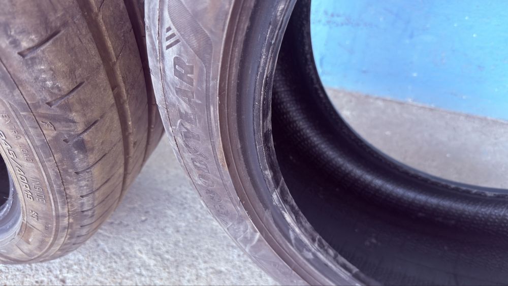 Автомобилни гуми Goodyea 245/40R19 Eagle F1