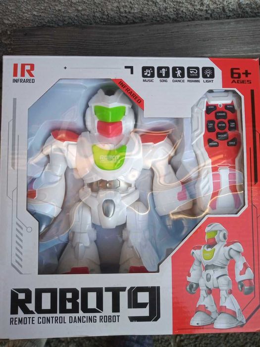 Робот с дистанционно управление