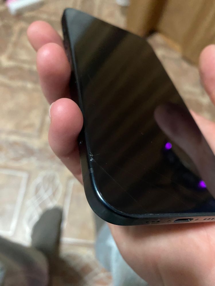 Продаю iPhone 15-й