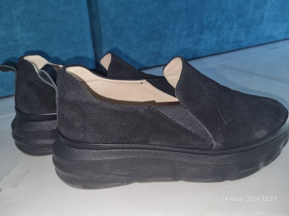 Vând pantofi  Dasha,piele întoarsă