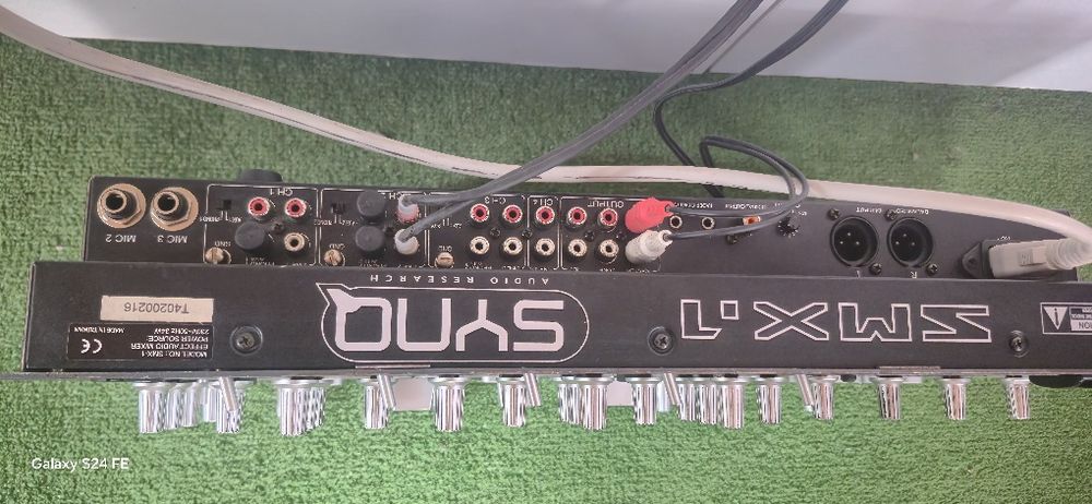 Mixer audio synq smx.1