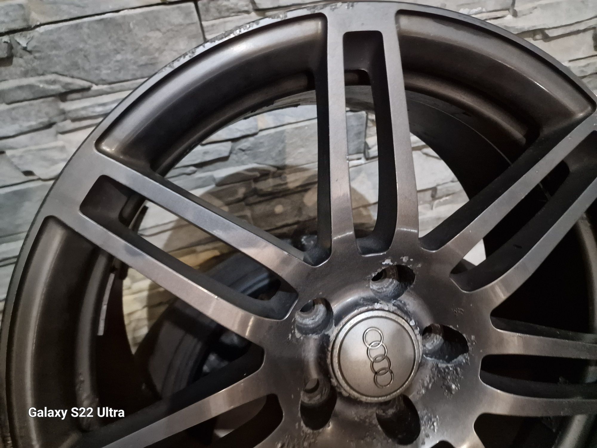 Audi 18 цола оригинални Внос от Германия Замъка Ямбол