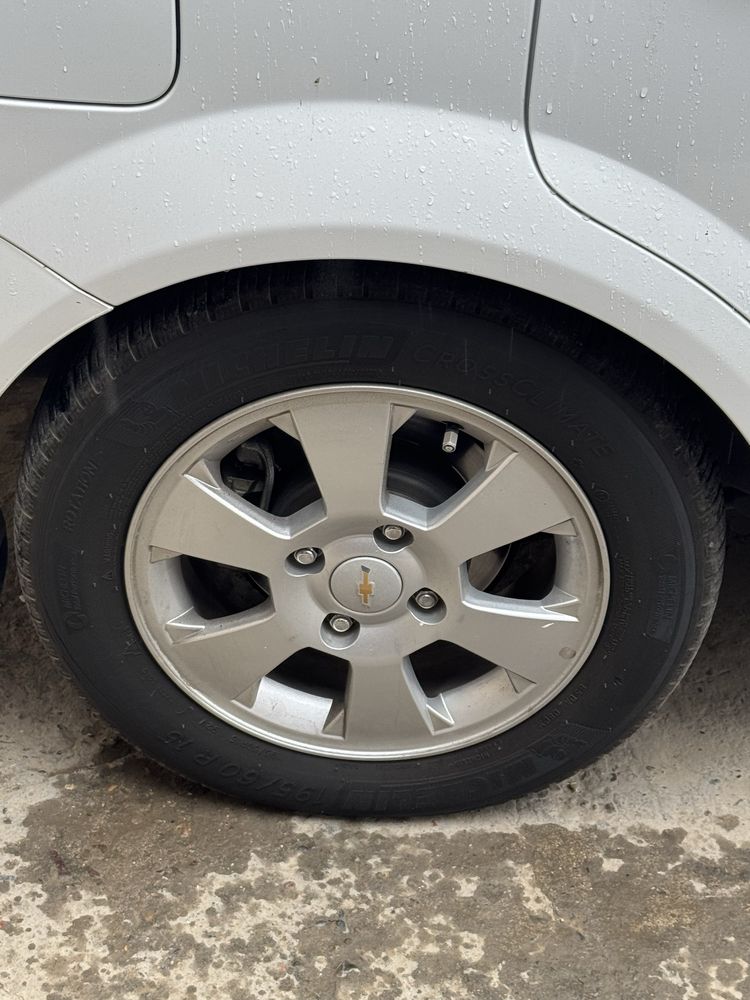 Michelin balon sotiladi 195 60 r15