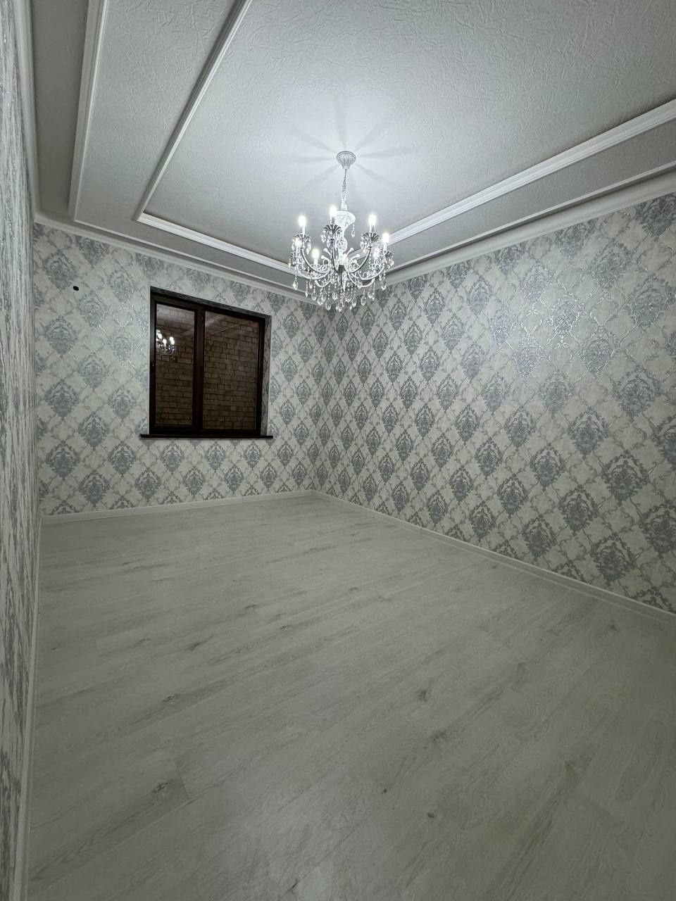 ЯнгиХает 1.5 сотик 5 хона