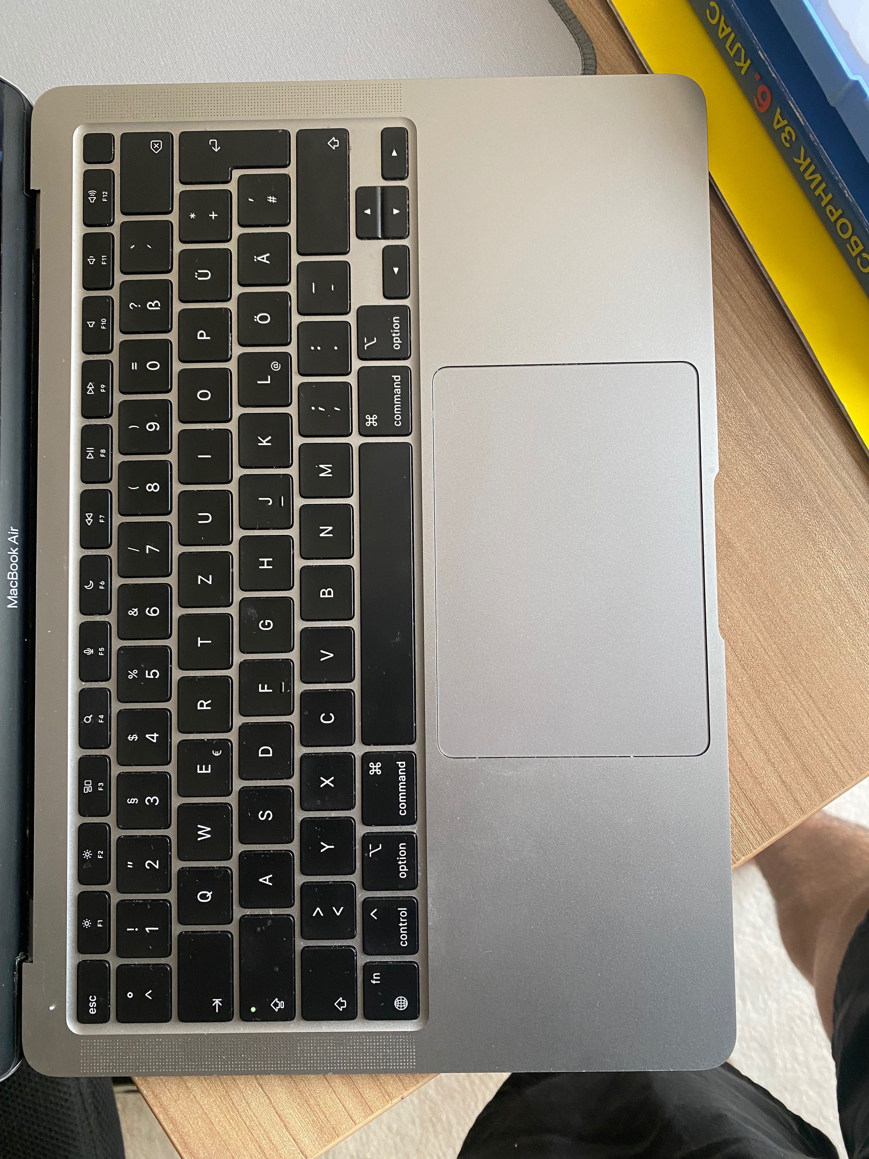 2022 MacBook Air 13”