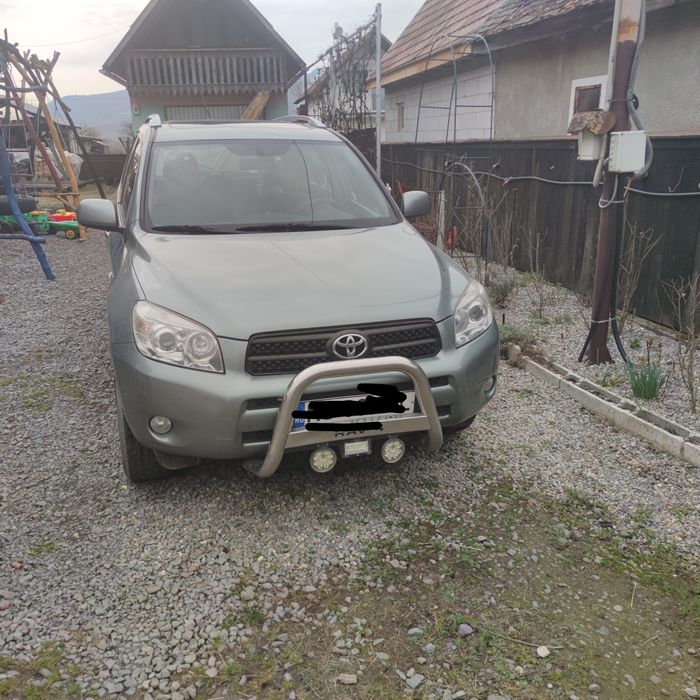 Toyota Rav 4 2.0 Benzin , schimb cu ATV , remorca