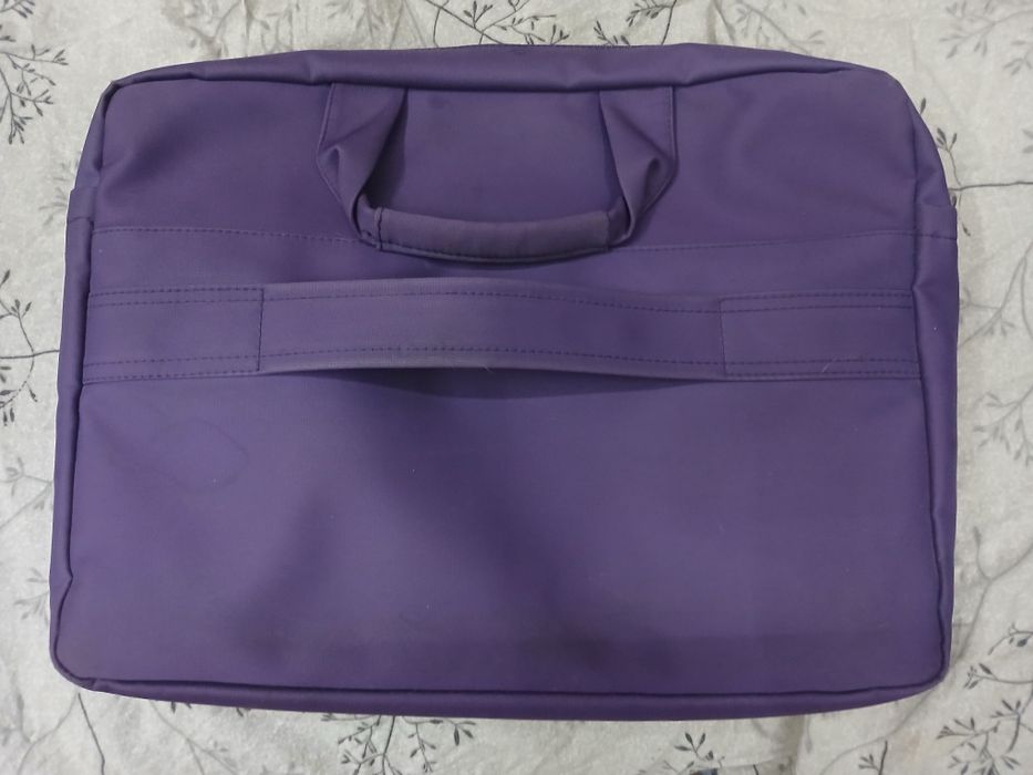 Продам сумку для ноутбука