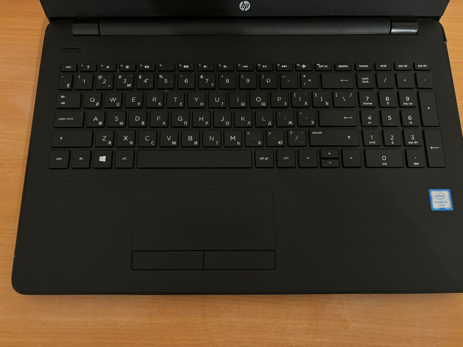 Ноутбук HP i3 6000
