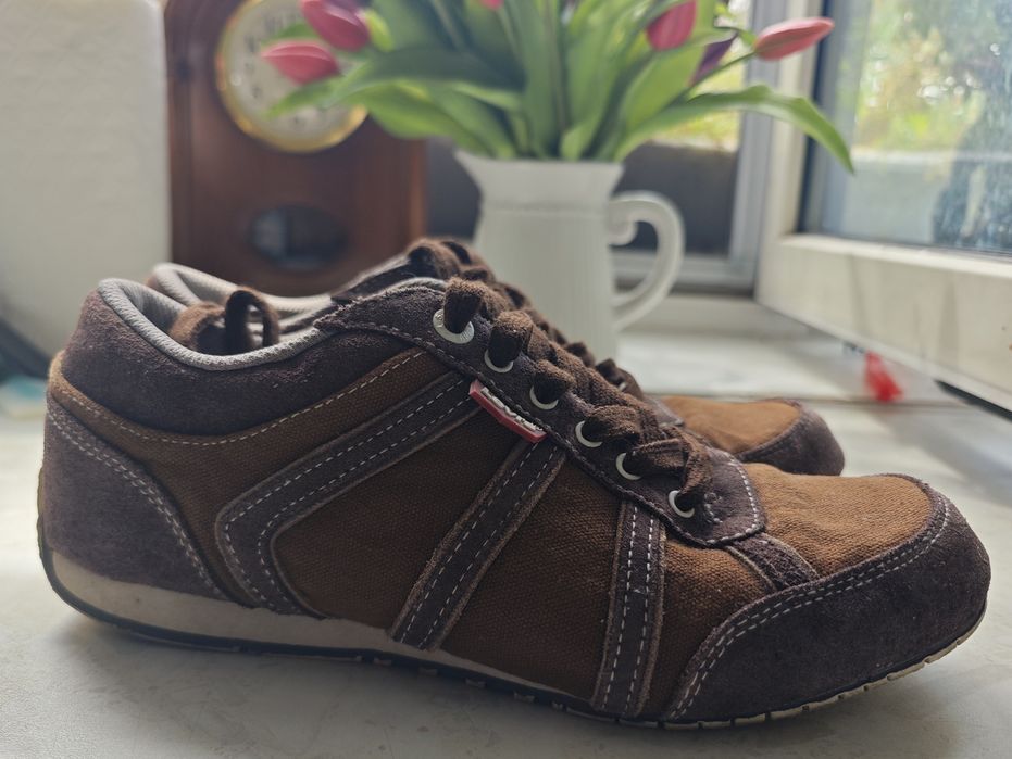 Мокасины Levi's 38 р-р