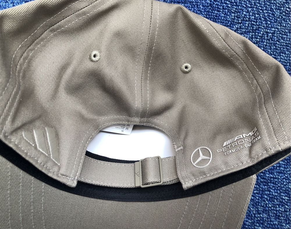 Adidas Mercedes AMG Petronas Formula One Team ОРИГИНАЛНИ шапки