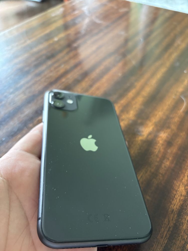 Iphone 11 64гб черен
