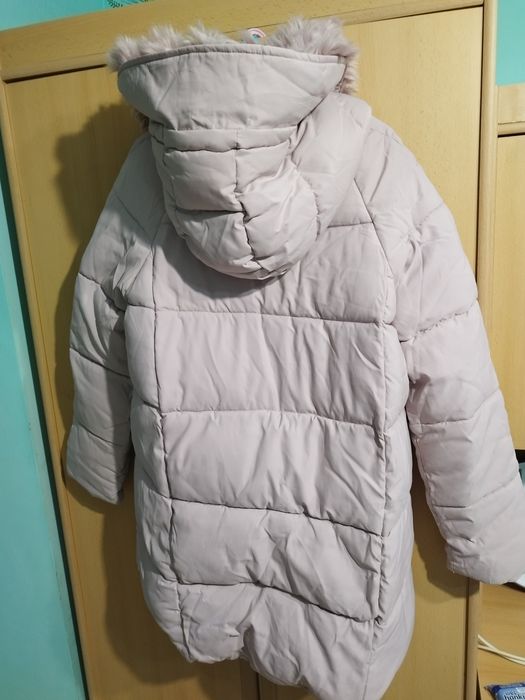 Продавам зимно дамско яке