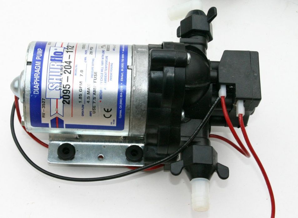 Pompa apa rulota, autorulota, etc ,12V , submersibile sau uscate