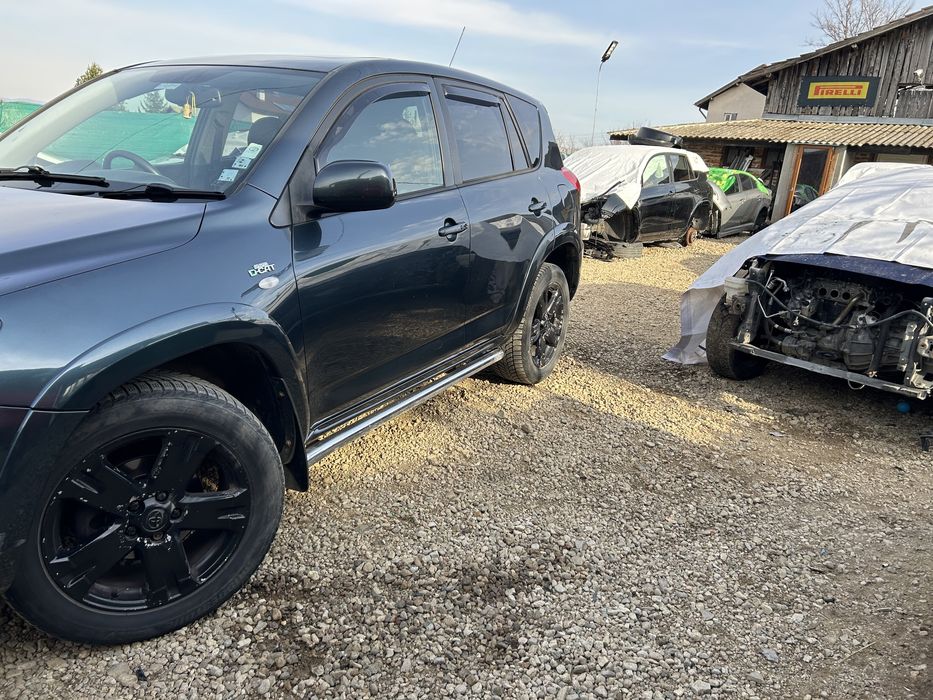 Toyota RAV4 2.2 dcat 177 На части